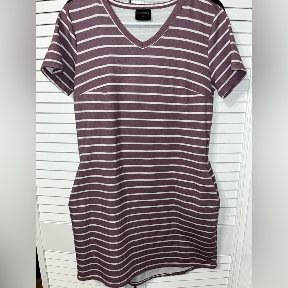 32° Cool Women’s Mauve Striped Casual Dress